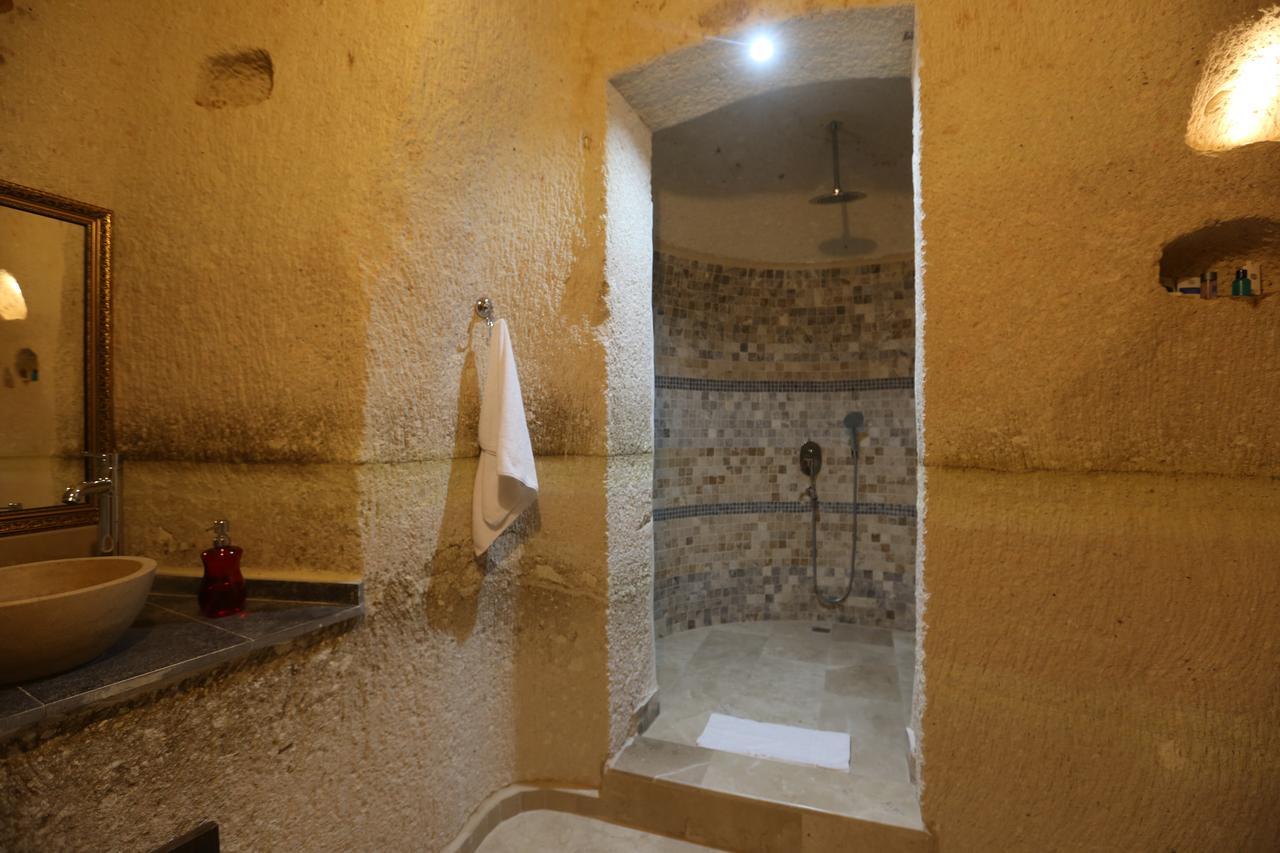 Abu Hayat Cave Suites Ortahisar Exterior photo