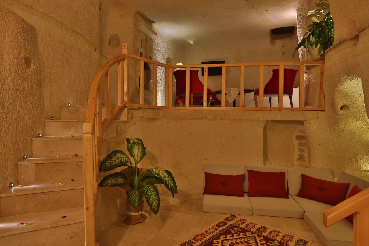 Abu Hayat Cave Suites Ortahisar Exterior photo