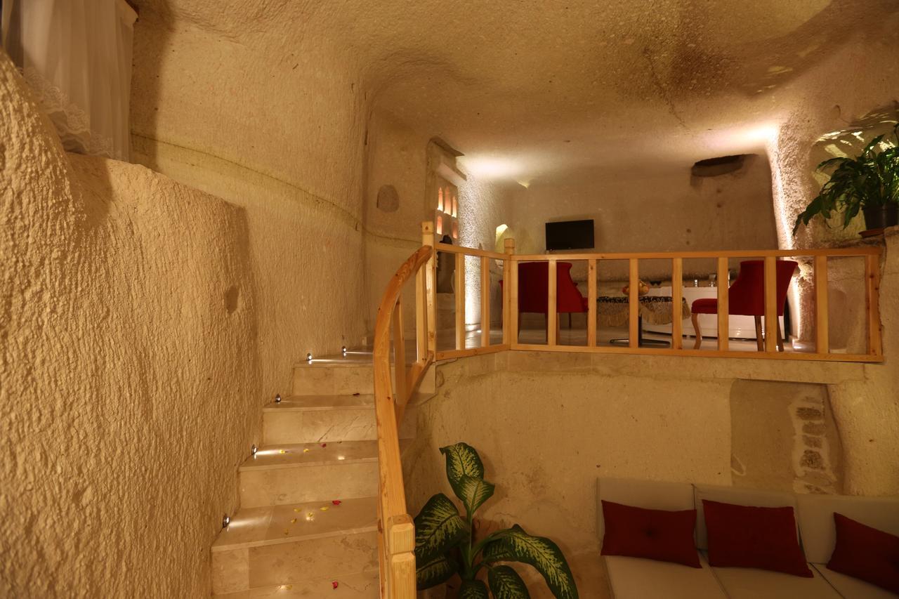 Abu Hayat Cave Suites Ortahisar Exterior photo