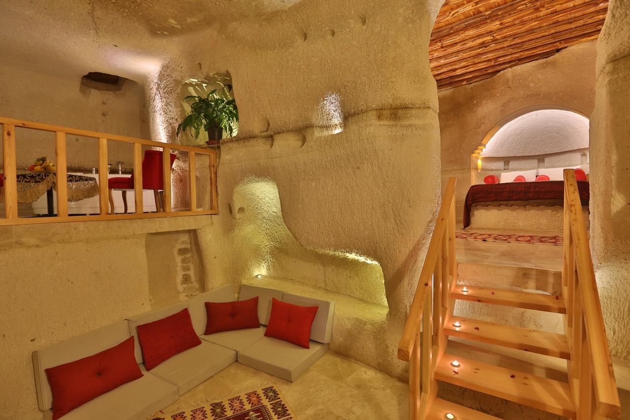 Abu Hayat Cave Suites Ortahisar Exterior photo