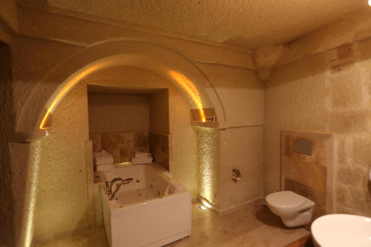 Abu Hayat Cave Suites Ortahisar Exterior photo